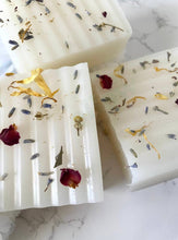 Load image into Gallery viewer, Feminine Wash with Apple Cider Vinegar Yoni Soap