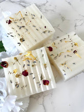 Load image into Gallery viewer, Feminine Wash with Apple Cider Vinegar Yoni Soap